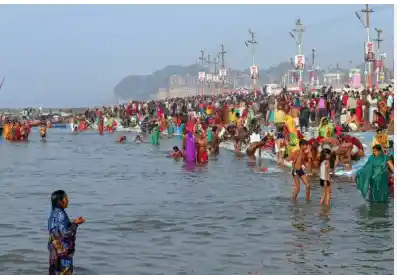 3 Crore Devotees Take Holy Dip at Sangam on Mauni Amavasya