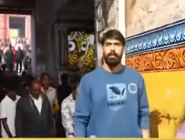 Odia Jatra Artist Piyush Tripathy seeks Lord Jagannath's blessings amid legal troubles