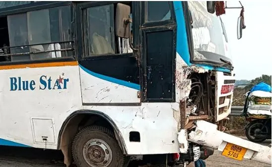 Bus hits bike, 3 killed in Odisha’s Mayurbhanj