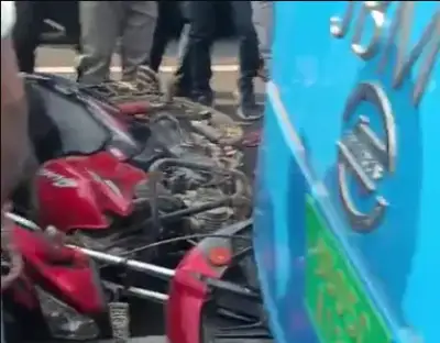 Ama Bus hits motorcycle, driver and conductor flee the scene