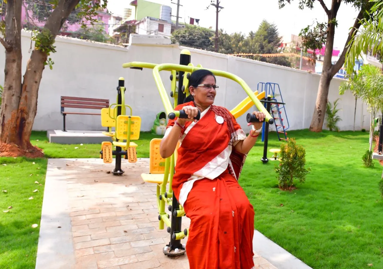 ex-congress-mla-paika-joins-bjd