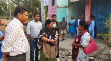 cm-dedicates-130-transformed-high-schools-in-five-districts