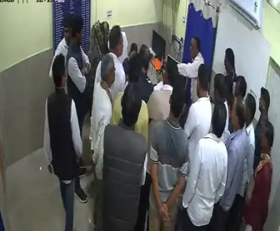 Alleged group attack on female BDO in Kendrapara raises concerns over safety of government officials