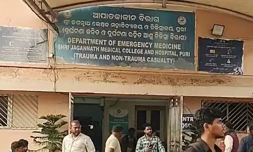 college-student-found-half-burnt-near-highway-in-up