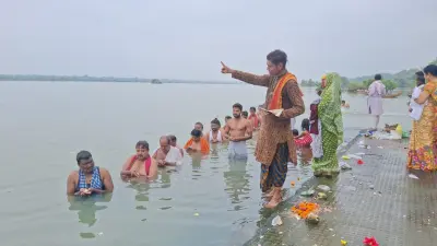Mahalaya 2026: Thousands visit temples for Dhabalamukhi Darshan & Pind Daan