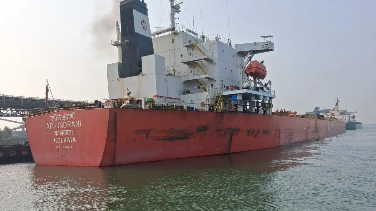Odisha: Paradip port records new high in loading single-day coal volume