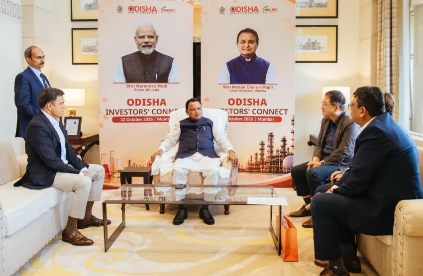 Odisha CM Majhi meets L&T, POSCO and JSW Group leaders in Mumbai to explore investment opportunities