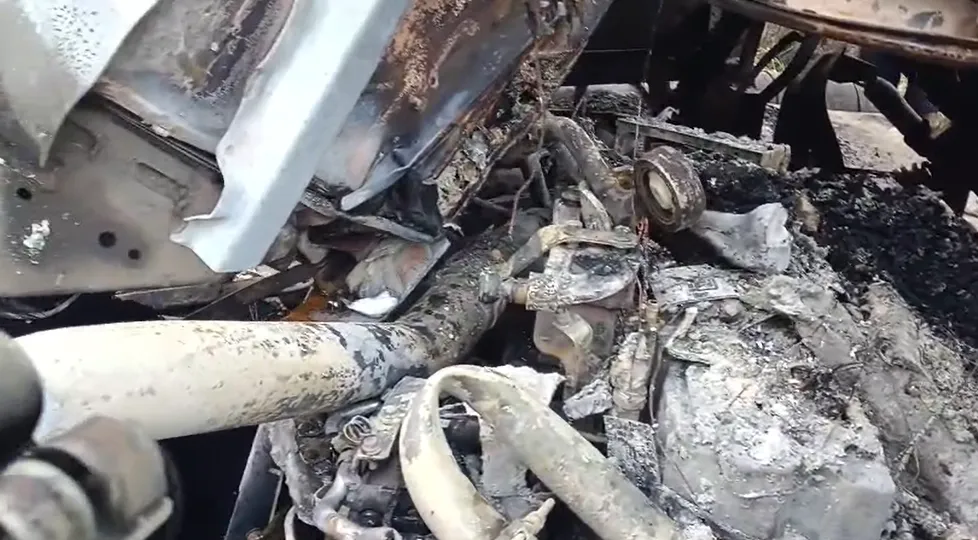 Two trailer drivers burn to death in horrific head-on collision in Odisha’s Sundargarh