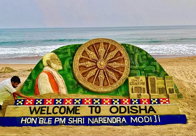 Sudarsan Pattnaik creates 8-foot sand sculpture in Puri to welcome PM Modi