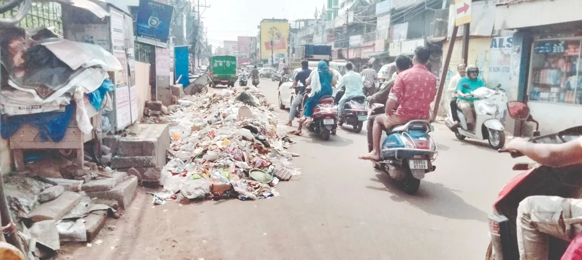 Cuttack’s Bhasani Utsav leaves streets littered