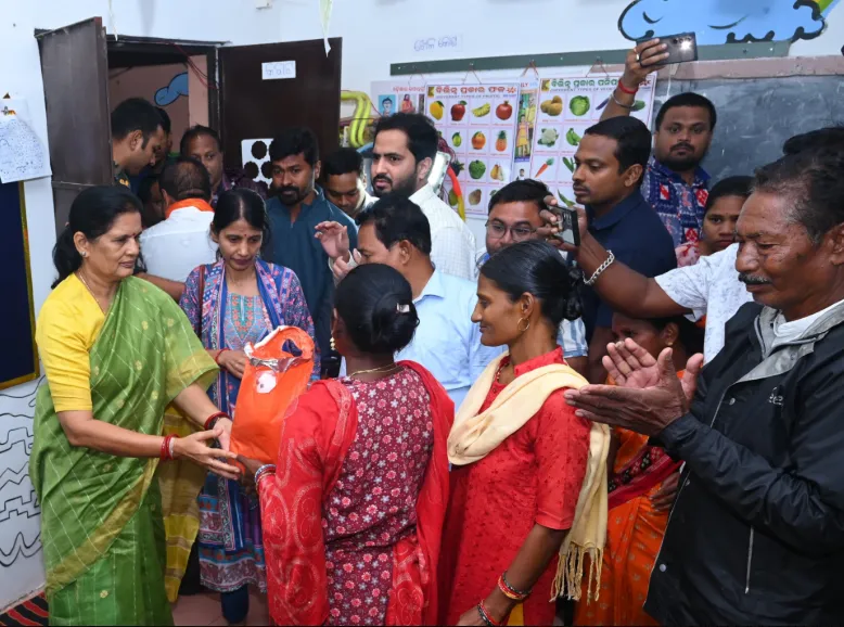 Cyclone Arnab: Odisha Dy CM Pravati Parida reviews cyclone preparedness in Rayagada, inspects shelter facilities