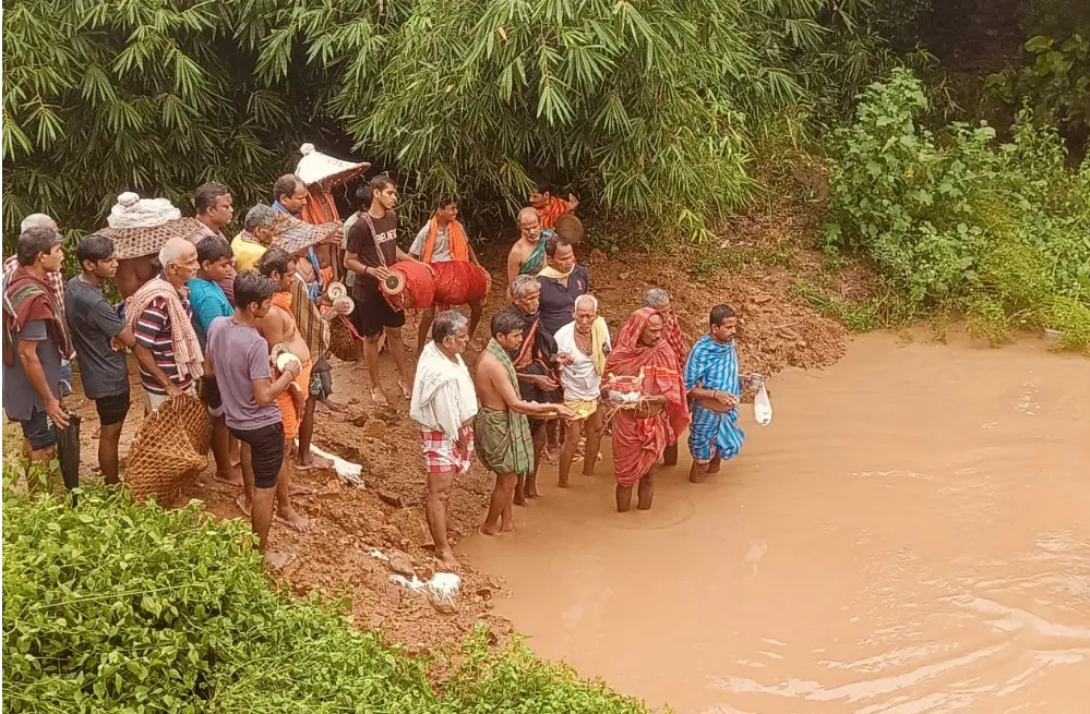 When the river turns fierce: villagers turn to prayer amid flood fury in Odisha