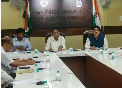 State Election Commission discusses with political party representatives ahead of Panchayat and Municipal Elections