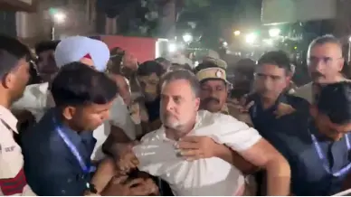 Rahul Gandhi, Priyanka Gandhi detained after hours-long protest at Akashvani Bhawan in New Delhi