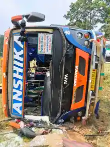 12 passenger injured as bus overturns in Odisha’s Sundargarh