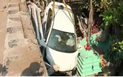 Chocolate Day turns red for a cab driver: Killed by fiancée & her Ex-lover