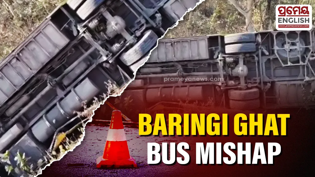 Passenger bus overturns at Baringi Ghat, 10 injured