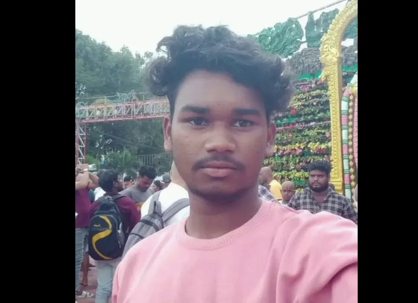 Young man found dead on railway tracks, Family alleges foul play