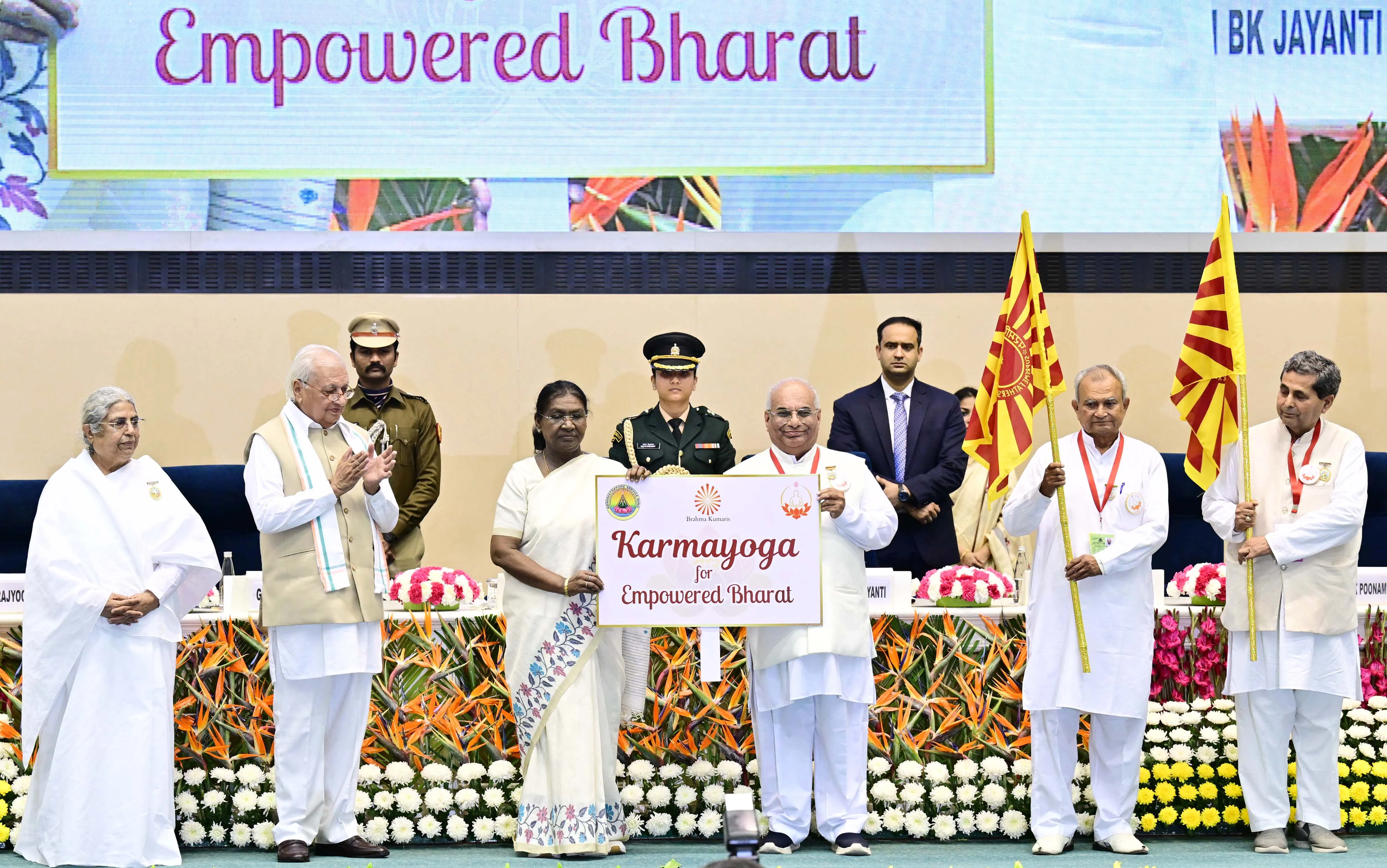 not-time-for-blame-games-kerala-cm-vijayan-refutes-amit-shahs-early-warning-on-wayanad-landslides