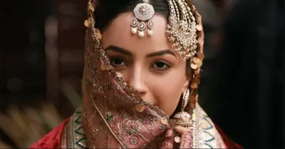 Shehnaaz Gill's film 'Ishqnama' announced, poster out