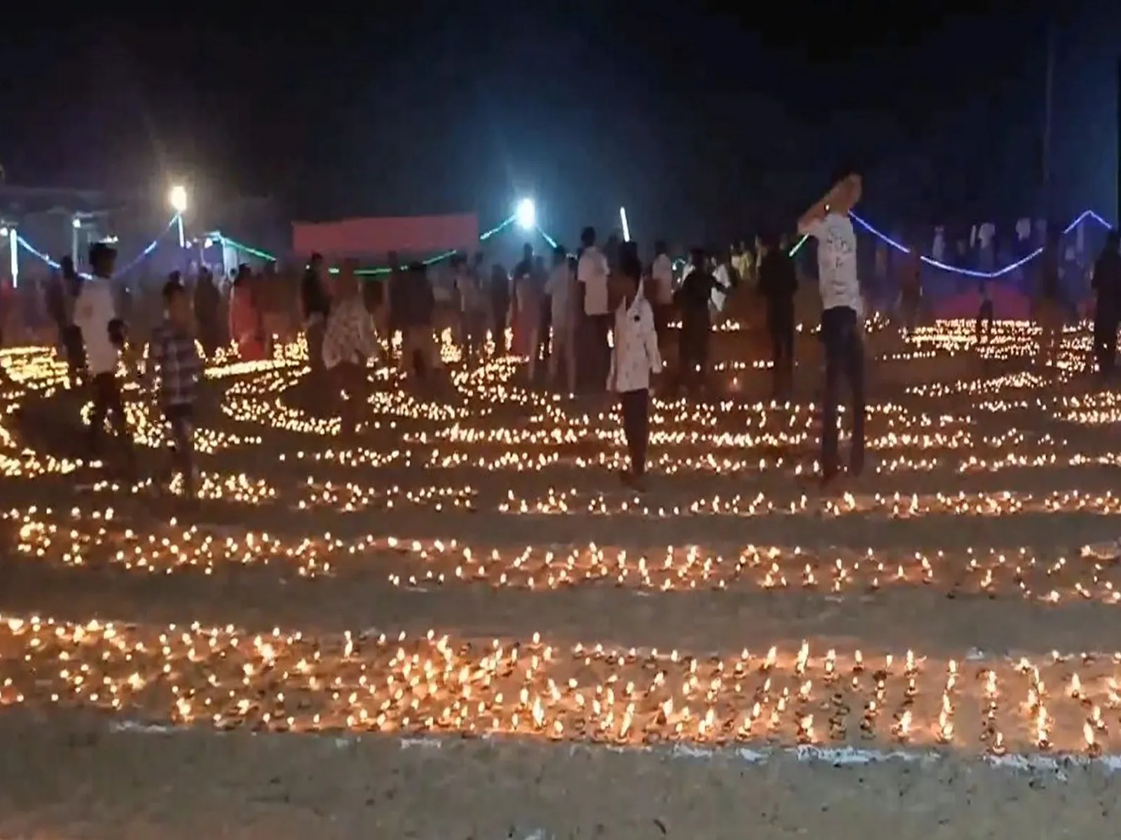Odisha: 1 lakh diyas lit around Balasore's Baba Bhusandeswar temple on Mahashivratri