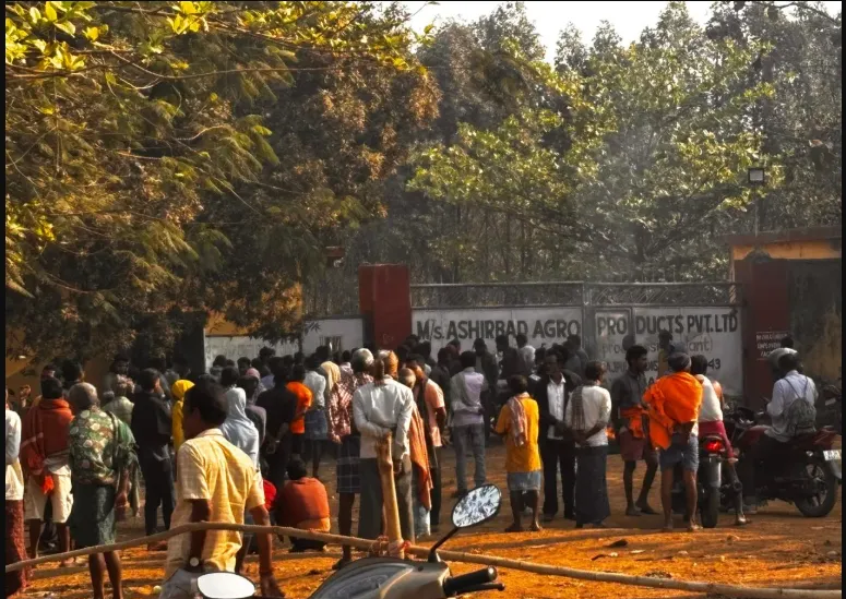 Young man found Hanging in Panikoili, locals protest