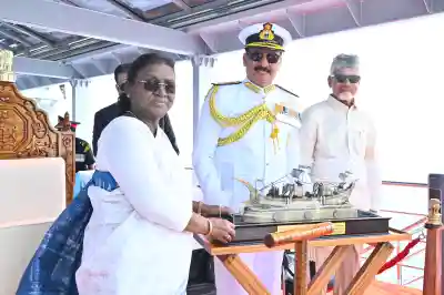 President of India Murmu witnesses international fleet review at Visakhapatnam 