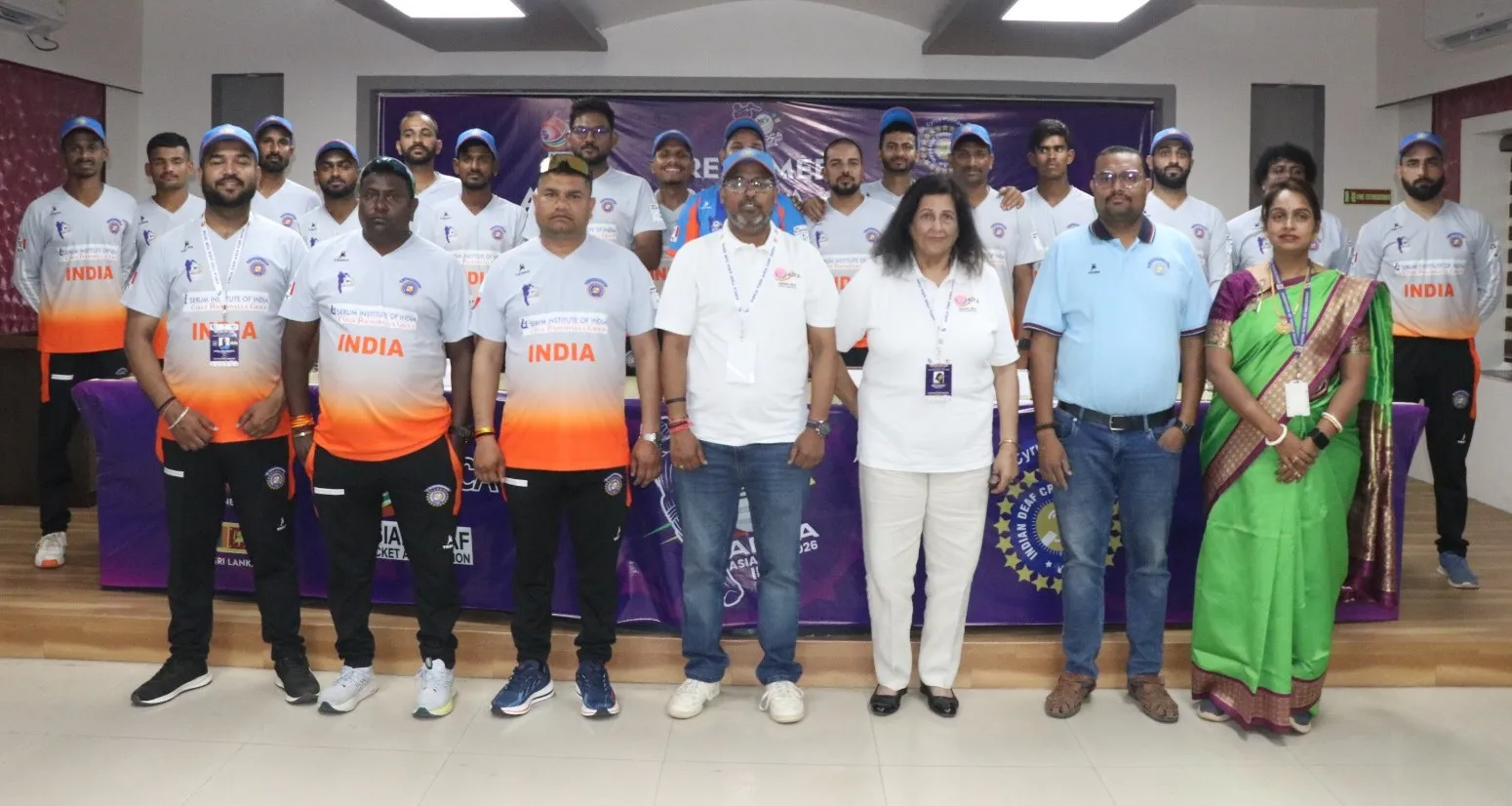 priyanka-lends-help-to-deceased-party-workers-kin