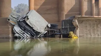 Truck labourer killed, driver injured as vehicle falls off bridge in Sundargarh