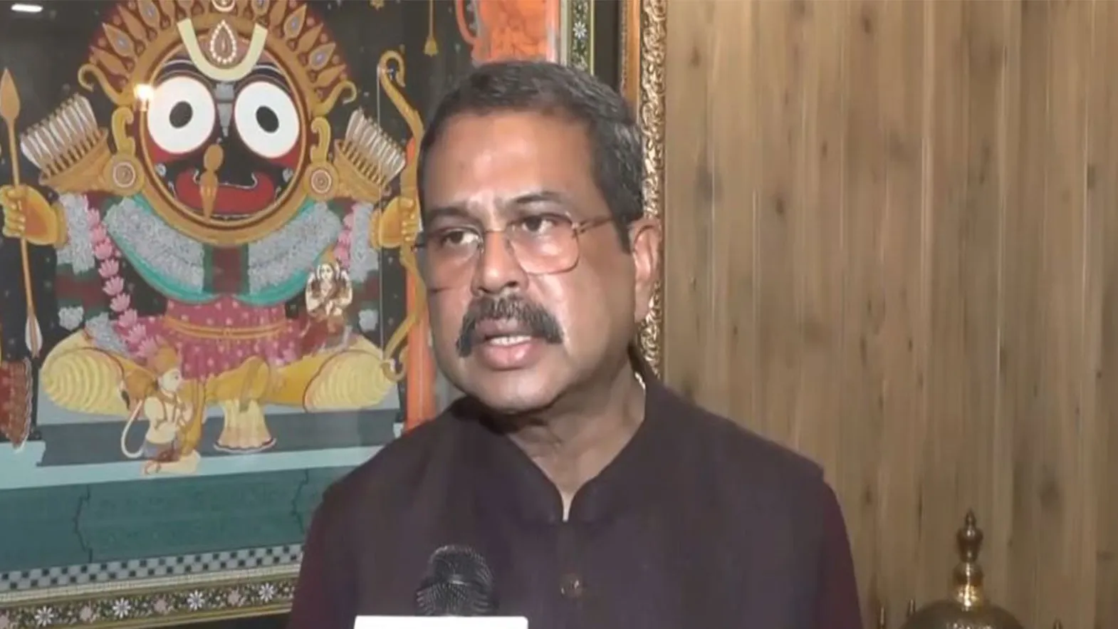 after-scg-test-defeat-hafeez-defends-afridis-exclusion-from-xi