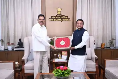CM Majhi presents copy of Budget 2026-27 to Odisha Governor