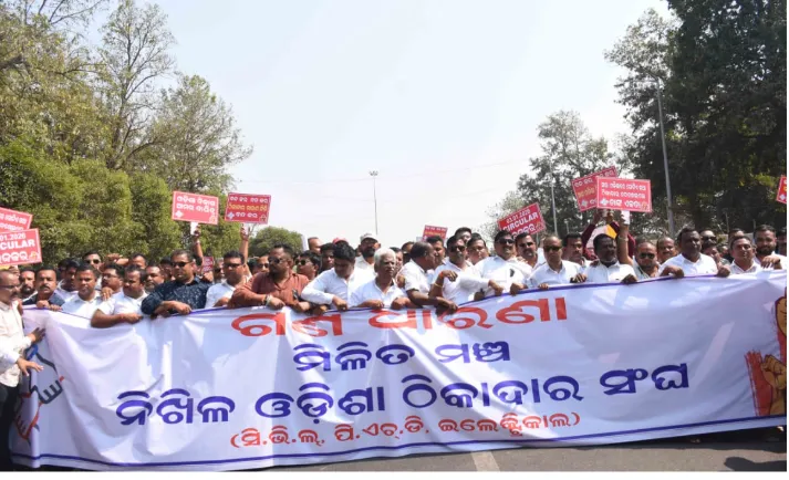 cyclone-titli-train-service-affected