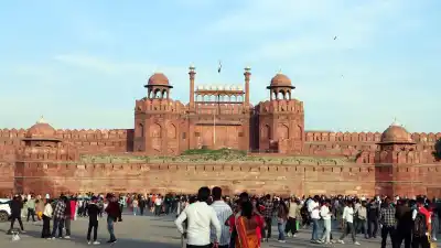 Security forces brace for a severe Delhi terror threat near Red Fort and Chandni Chowk areas