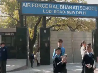 Bombs threat emails received at two schools in Delhi