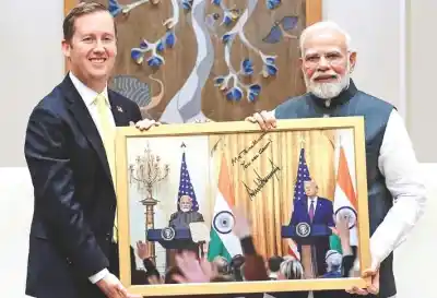 Personal Bond Between Trump and Modi Drives Historic Tariff Cut Led by Ambassador Sergio Gor