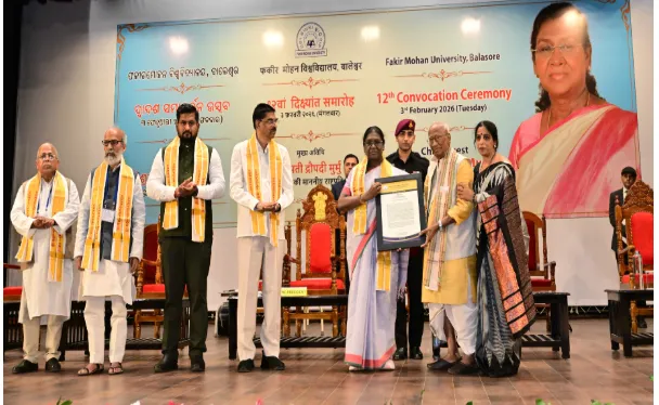 President Droupadi Murmu graces convocation ceremony of Fakir Mohan University, highlights role of Universities in inclusive growth