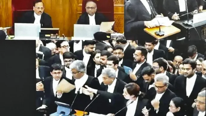 odisha-cm-mourns-demise-of-adm-gajapati-who-collapsed-on-stage