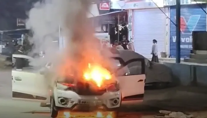 window-seat-karuna-avatar