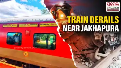 Chennai Central Express derails near Jakhapura in Odisha, No casualties reported