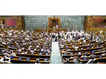 Lok Sabha passes Motion of Thanks amid Opposition sloganeering