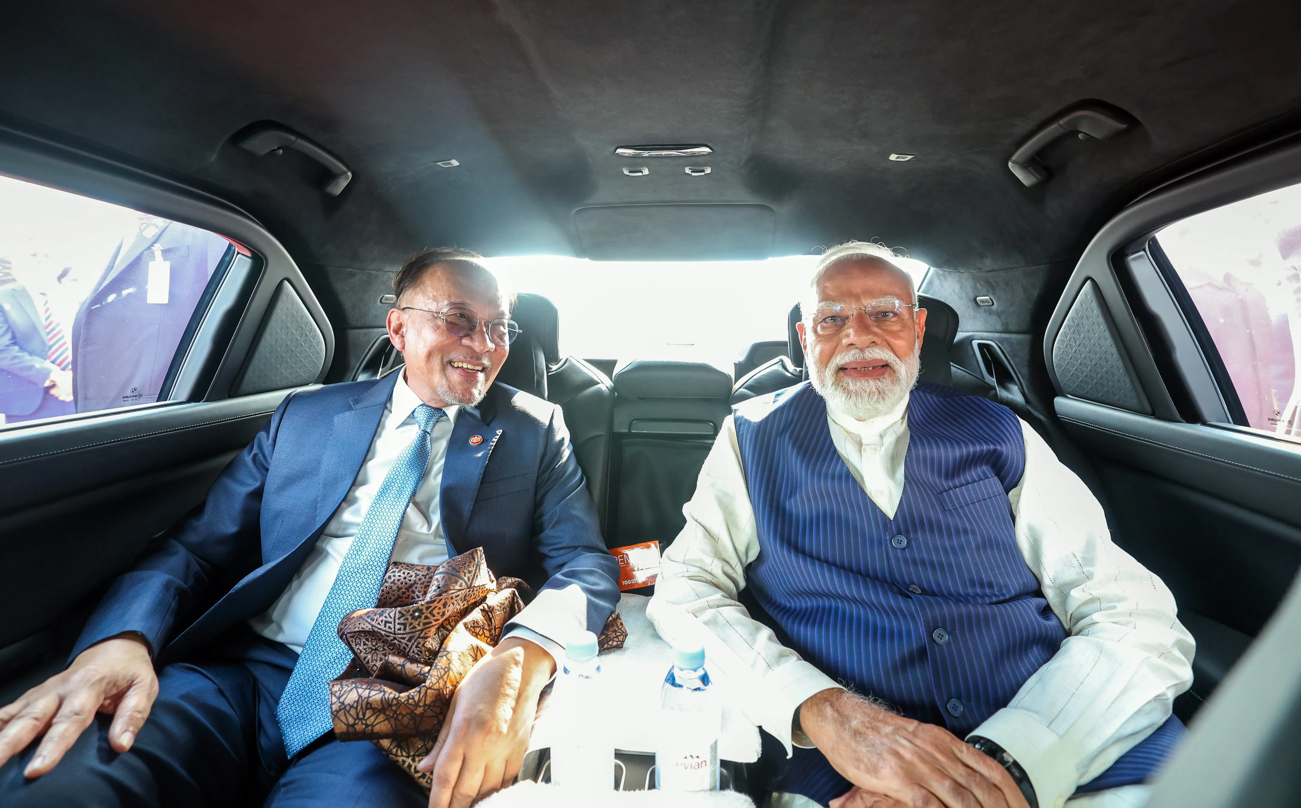 PM Modi in Malaysia: Anwar’s Warm Welcome Wins Hearts