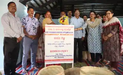 15-day live demonstration programme on tribal art & craft begins 