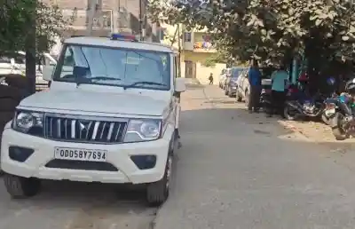 Young man found dead in Bhubaneswar, forensic team at scene