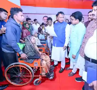 Odisha CM Majhi addresses Public Grievances and Supports Differently-Abled Persons