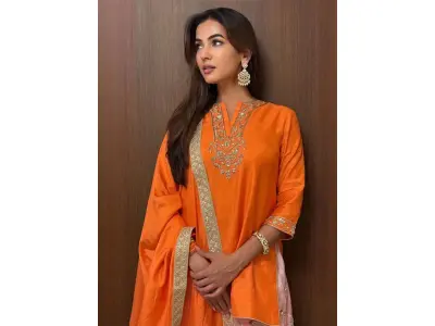 No clear way to return to India: Actor Sonal Chauhan stranded in Dubai