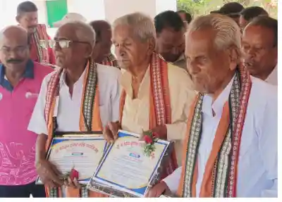 Shree Jagannath Nagarika Manch Honors Three Veteran Footballers in Jatani-Kushamati