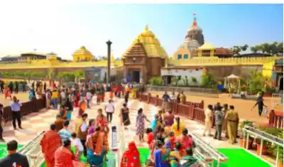 Puri Shree Jagannath Temple Administration Suspends Servitor for 3 Months Due to Ritual Delays