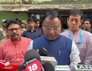 Odisha CM Majhi Orders Judicial Probe into SCB Medical Fire