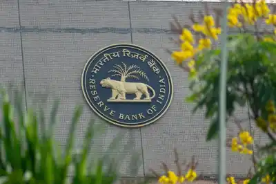 RBI strengthens oversight on digital lending apps to protect consumers