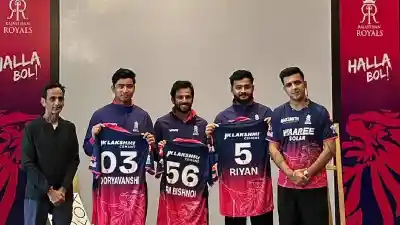 IPL 2026: Star Players proudly showcase their Fresh Rajasthan Royals Jersey and kits at Jaipur Event